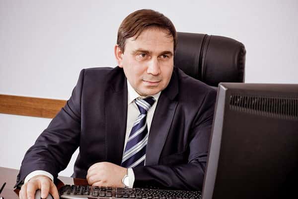Зимовать в Староуткинске будет комфортно. В этом уверяет региональный министр ЖКХ...