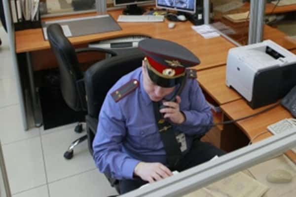Шалинские полицейские задержали подозреваемого в краже сотовых телефонов