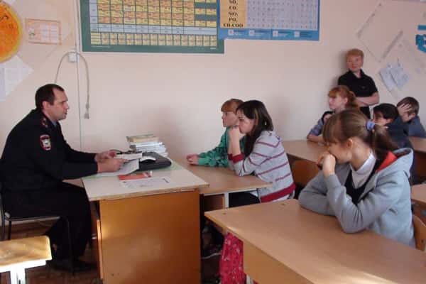Шалинские полицейские приняли участие в акции «Единый день профилактики»