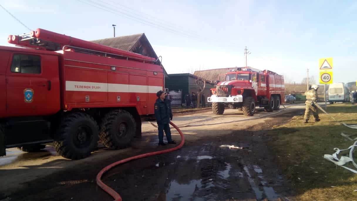 В Шале горел нежилой частный дом