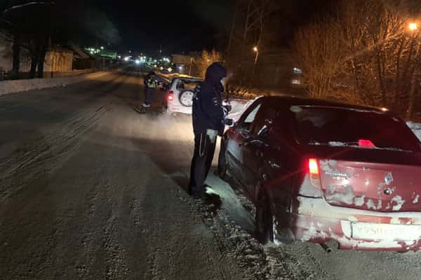 В Шале и районе инспекторы ГИБДД провели рейд у школ и детсадов