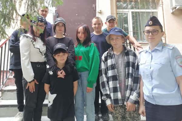 14 подростков из Шали отправили на экскурсию в центр временного содержания правонарушителей