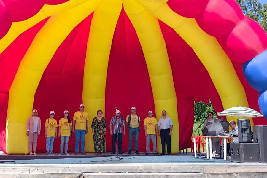 Гости из Свердловского истеблишмента посетили фестиваль «Чусовая Россия»