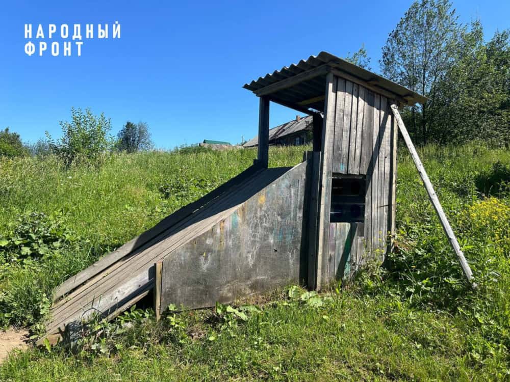 В поселке Шаля детям негде играть