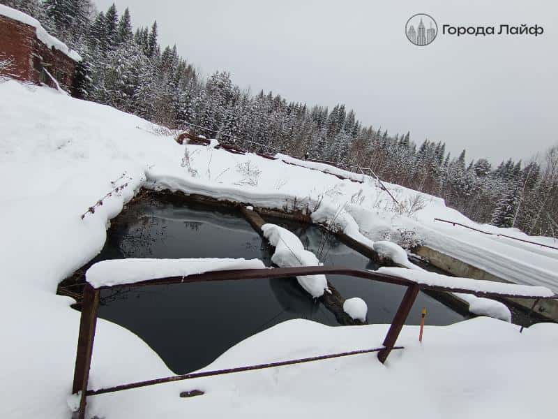 Администрация Шалинского МО ответила на жалобы жителей о запахе из канализации