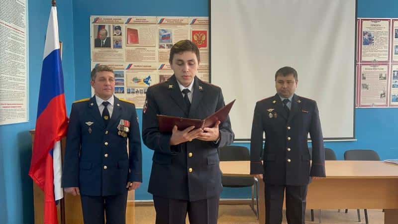 Молодой полицейский Шалинского района дал присягу накануне Дня защитника Отечества