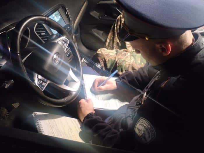 Пьяные водители и пешеходы-нарушители: в Шале оштрафовали 13 человек