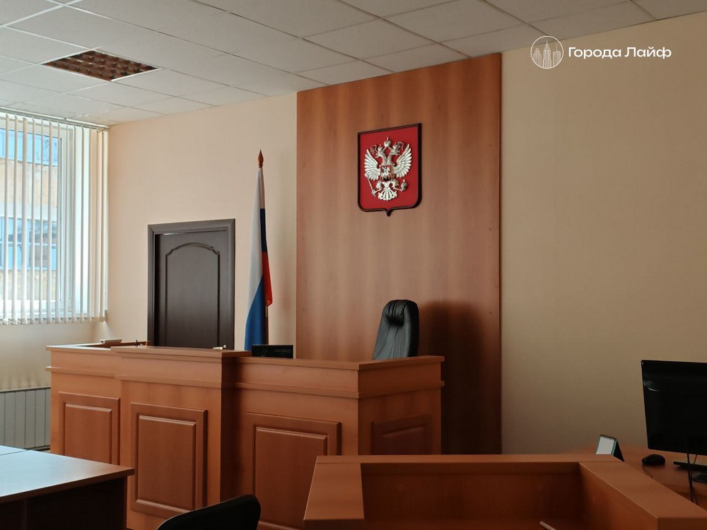 Лурье не отзывает жалобу в Верховный суд: требует признать квартиру своей | Покупательница квартиры Долиной отказалась отзывать жалобу в ВС