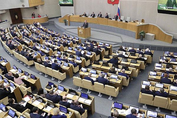 Депутаты Госдумы предложили отменить обязательную регистрацию по месту жительства | В Госдуме предложили отменить обязательную регистрацию граждан