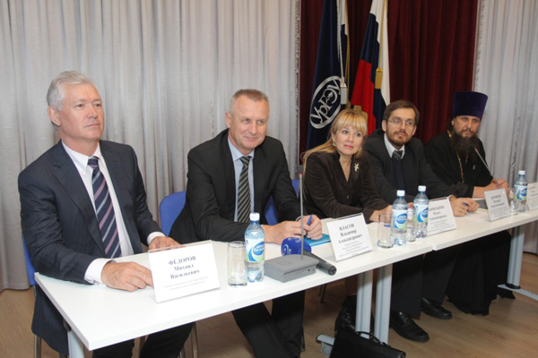 Первоуральск «похвастался» опытом работы своего «Попечительства о народной трезвости» Первоуральск «похвастался» опытом работы своего «Попечительства о народной трезвости»