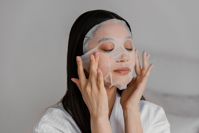 Как снять отечность лица после праздников: советы врача-косметолога Валентины Петуниной | Косметолог Петунина объяснила, как снять отечность лица после праздников