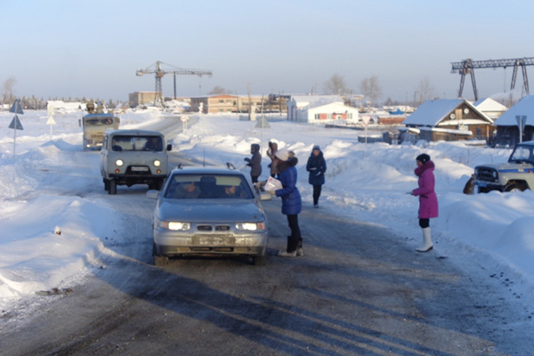Полиция перекрыла все пути. Но в Староуткинске сделали верные выводы – пьяных за рулем почти нет. Впрочем, впереди праздники… Полиция перекрыла все пути. Но в Староуткинске сделали верные выводы – пьяных за рулем почти нет. Впрочем, впереди праздники…