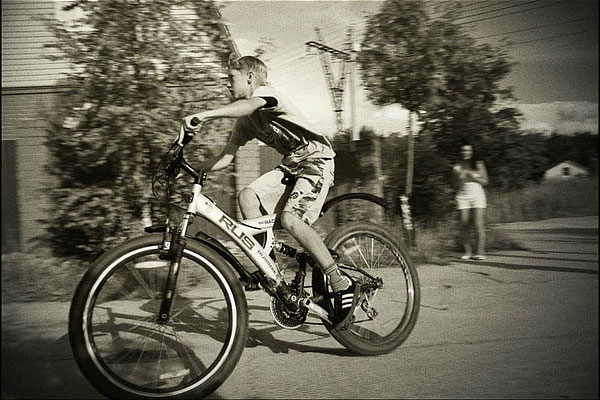 В поселке Староуткинск водитель ВАЗ-2110 сбил 7-летнего велосипедиста В поселке Староуткинск водитель ВАЗ-2110 сбил 7-летнего велосипедиста