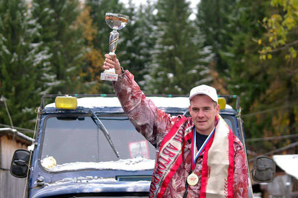 Вот это страж порядка! Шалинский «Шумахер» доказал мастерство в массовых соревнованиях