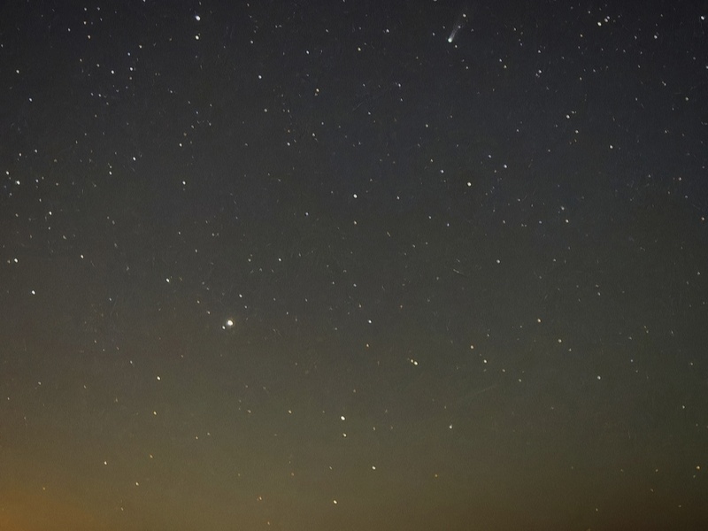 Раз в 1350 лет: уральский фотограф заснял уникальную комету Lemmon — почему она важна для науки | Уральский фотограф снял редкую комету Lemmon