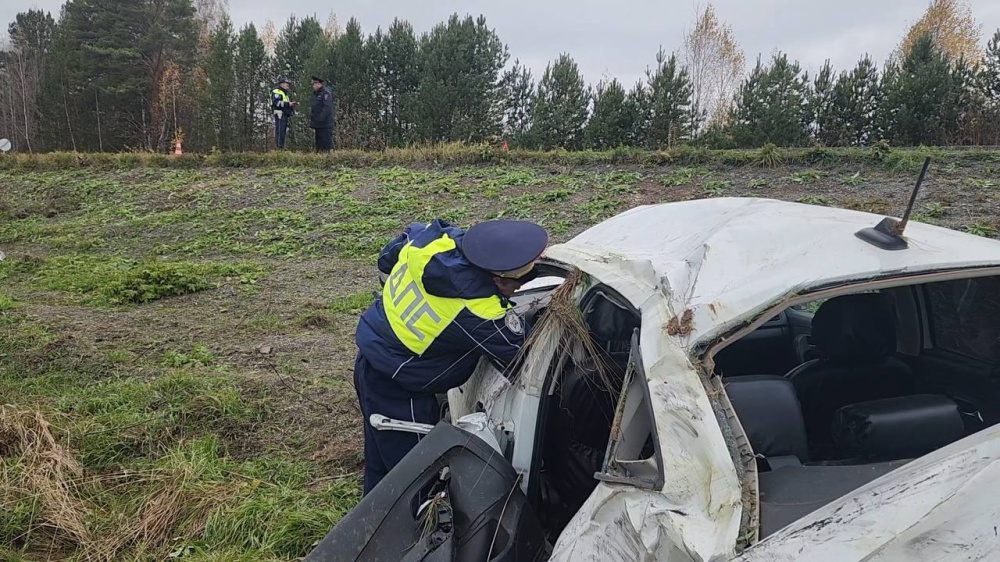 Непристегнутый пассажир погиб в ДТП под Шалей: подробности страшной аварии | Пассажир погиб в ДТП в Шалинском районе